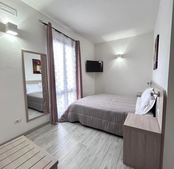 פנסיון Affittacamere In Centro