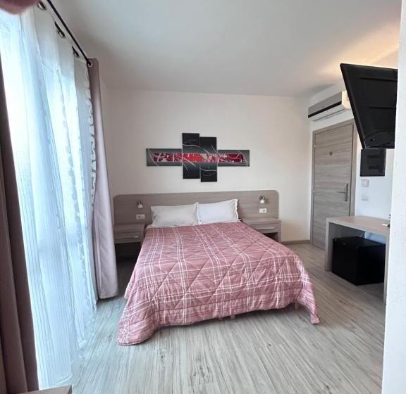 פנסיון Affittacamere In Centro