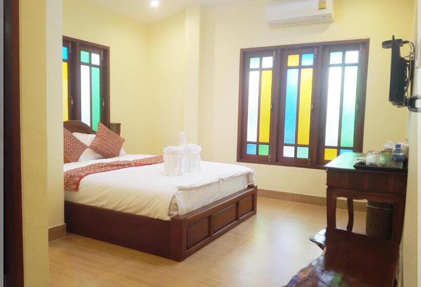 פנסיון Baan Bussaba