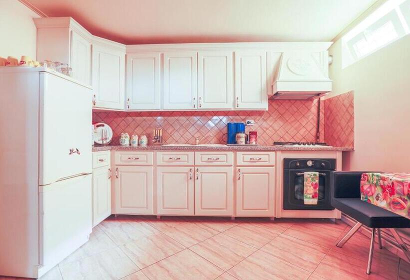 بنسيون Casa Iulia