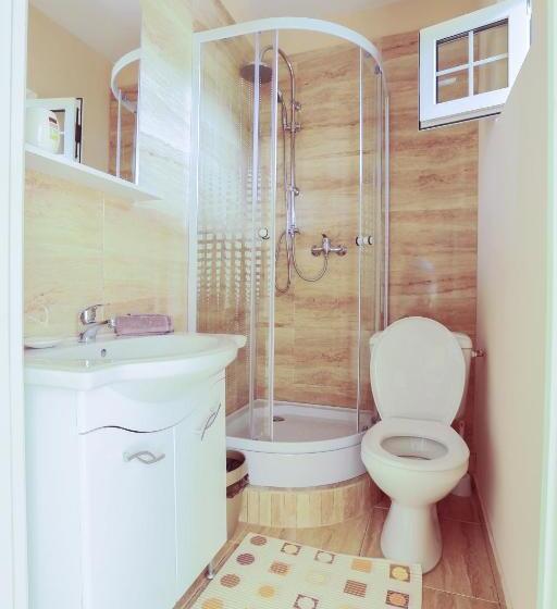 بنسيون Casa Iulia