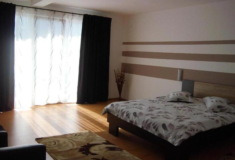 פנסיון Casa Verde