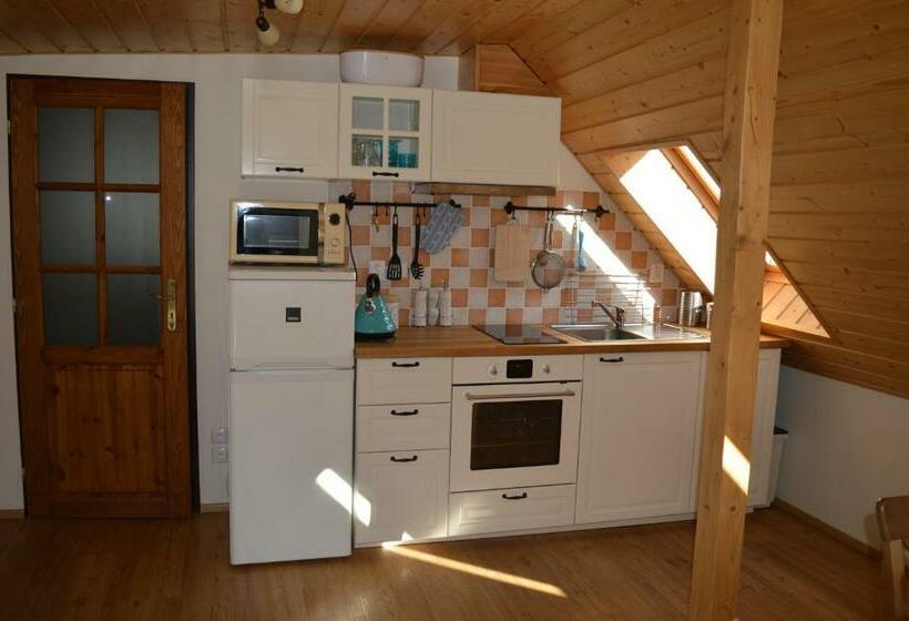 膳宿费 Chata Harmonie