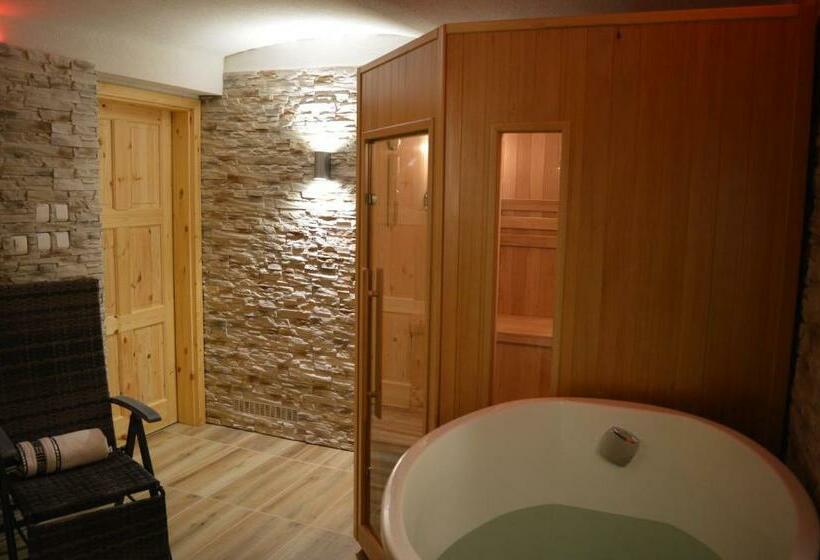 膳宿费 Chata Harmonie