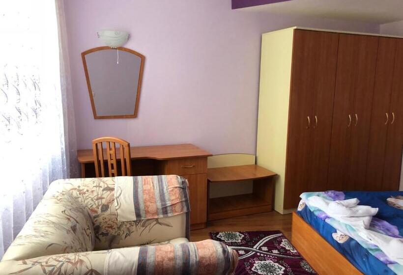 Пансион Daniel Guest House