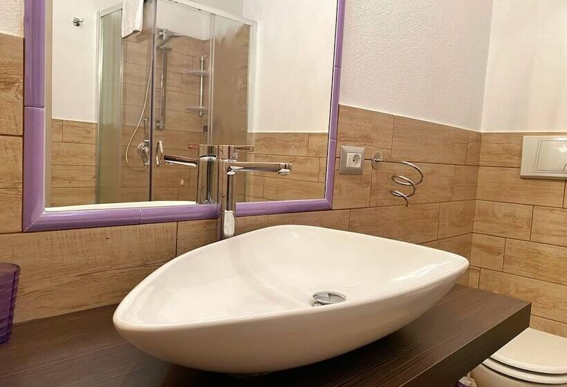 פנסיון Gioia Guesthouse