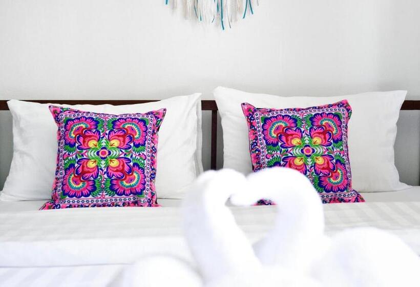 פנסיון Green Pepper