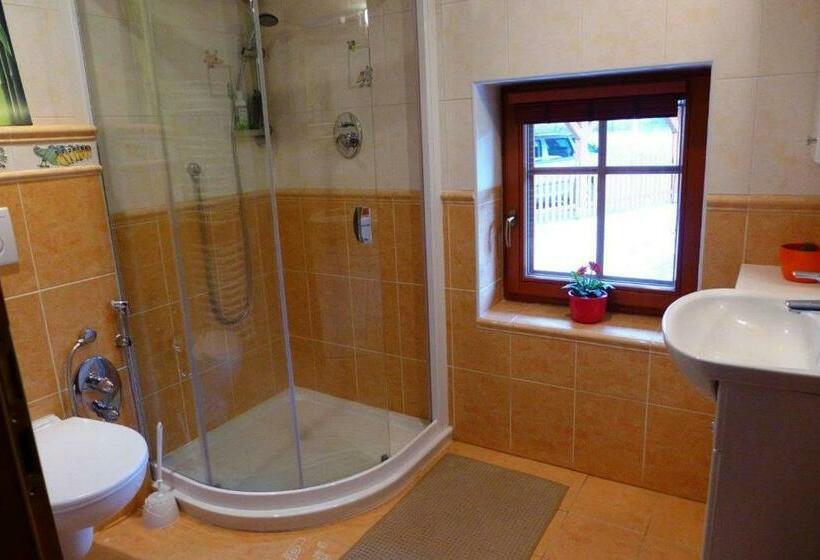 פנסיון Guest House Sněžník