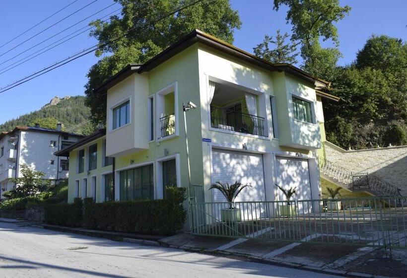 بنسيون Guest Rooms Waterfall