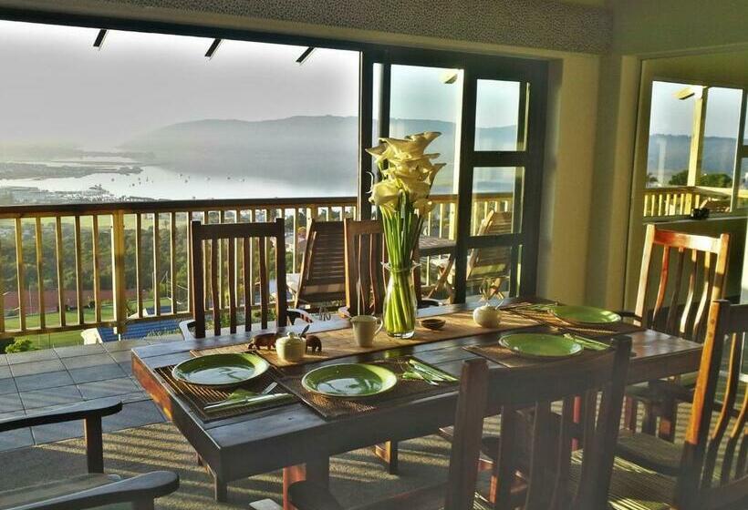 פנסיון Knysnaviews Guest House