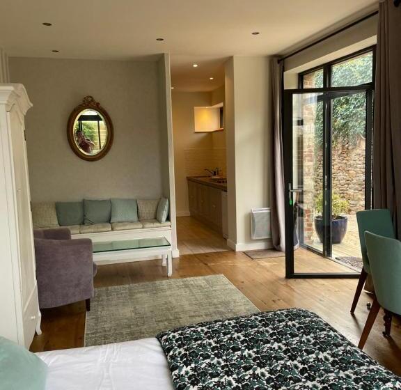 Пансион Maison La Tour