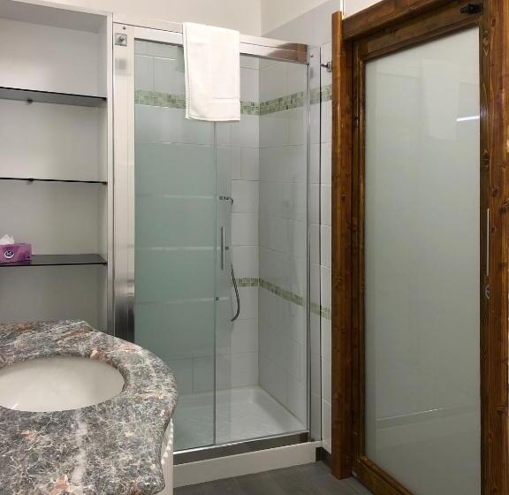 פנסיון Monterussi Bed And Breakfast