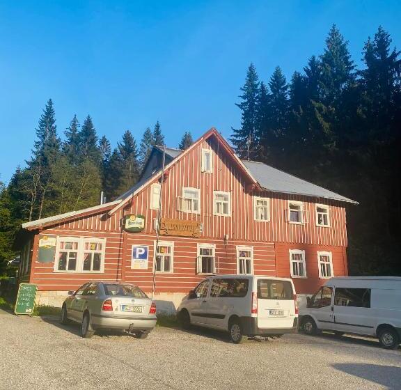 펜션 Penzion Lesní Zátiší  Harrachov