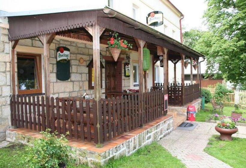 بنسيون Penzion U Marešů