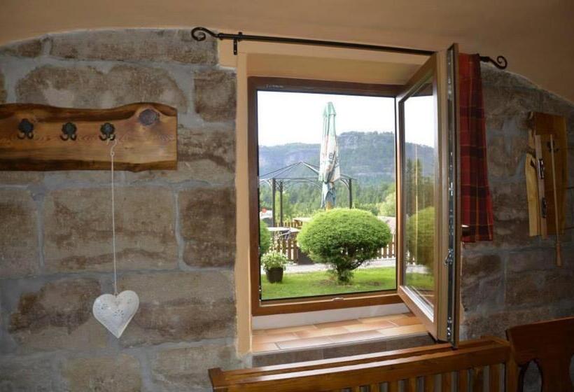 بنسيون Penzion U Marešů