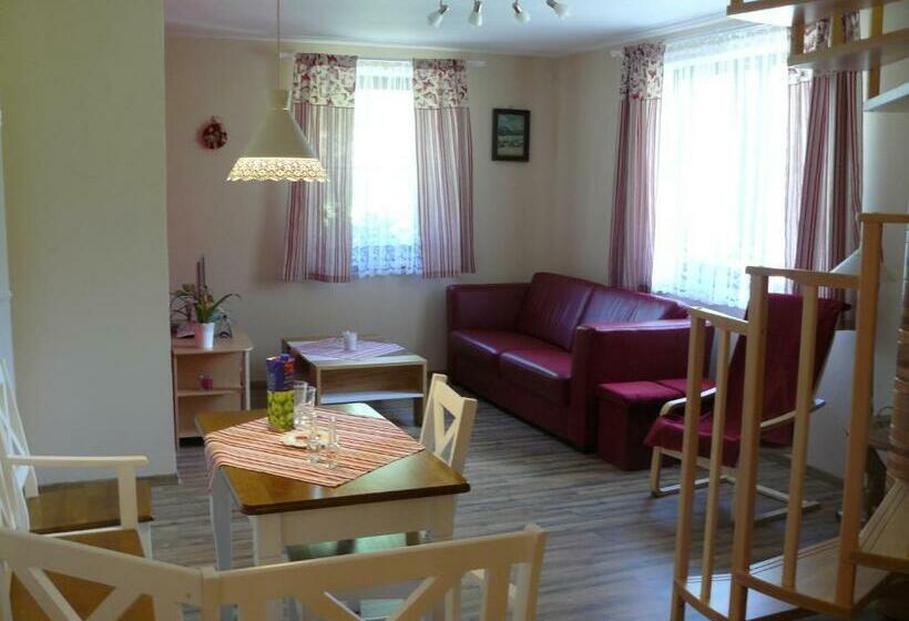 펜션 Privát Za Lesíkom