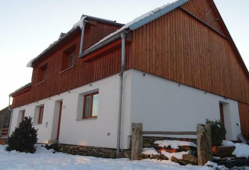 Пансион Ubytování U Kapličky