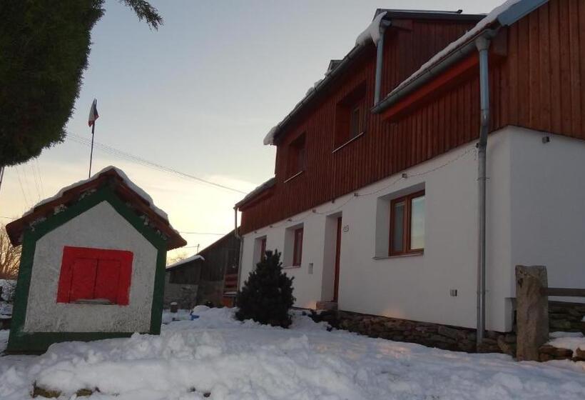 Пансион Ubytování U Kapličky