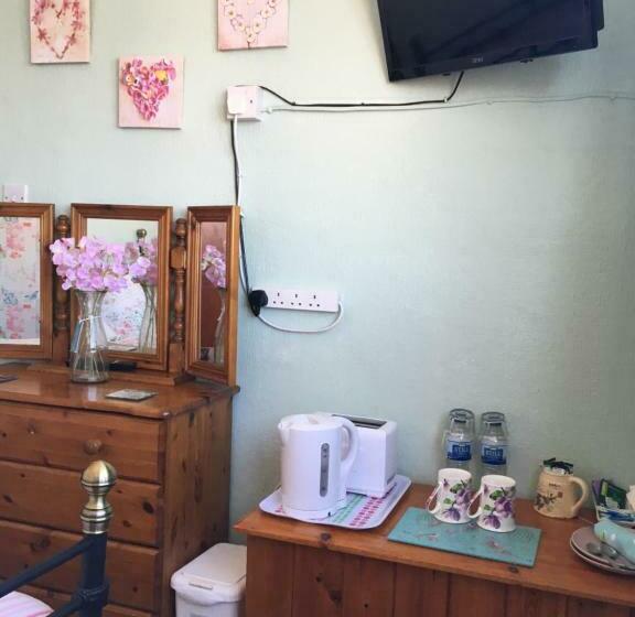 بنسيون Weyside House