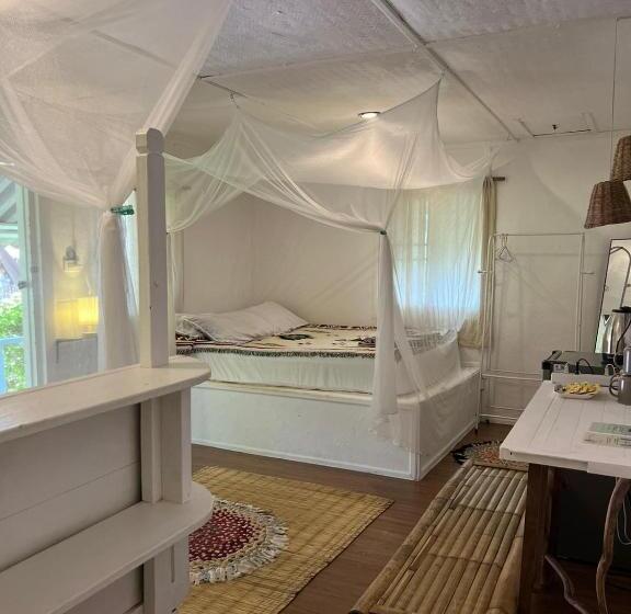 אתר נופש Colorful Hut