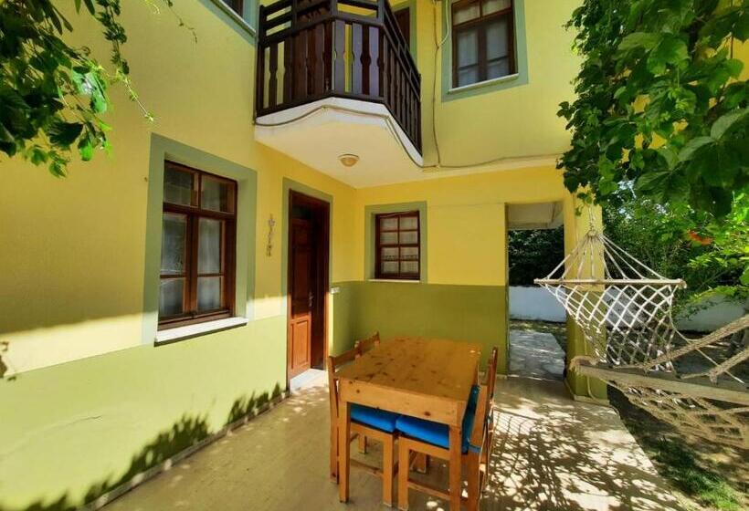 Summer Life Villa Apart