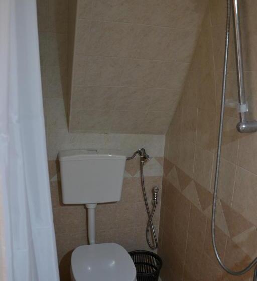 Vitti Stone House   6 Minuti Dalle Grotte