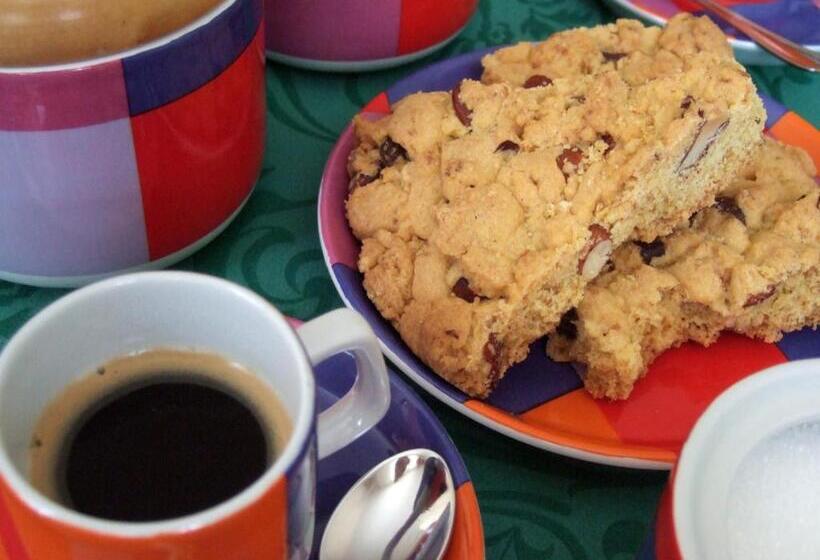 9 Muse Bed And Breakfast