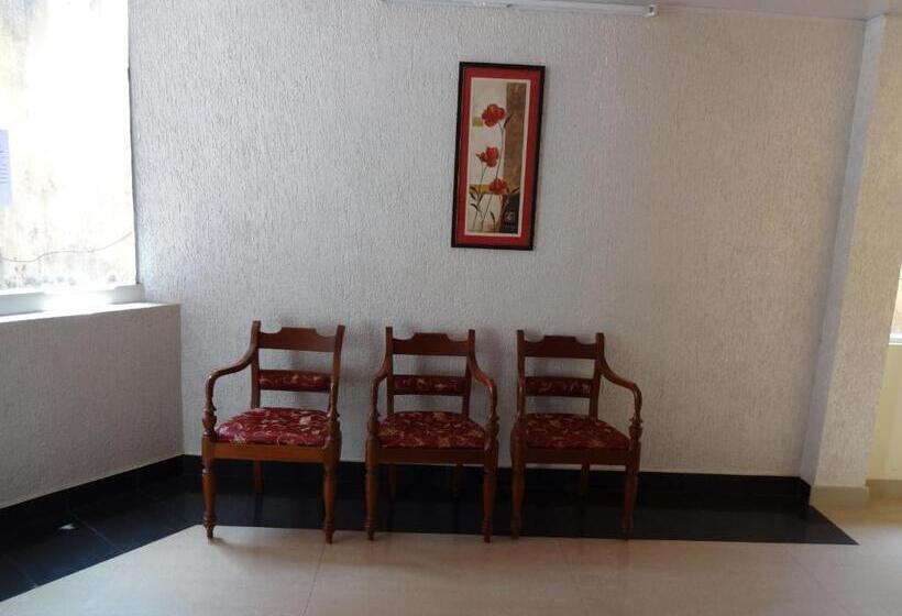 هاستل Marwa Inn