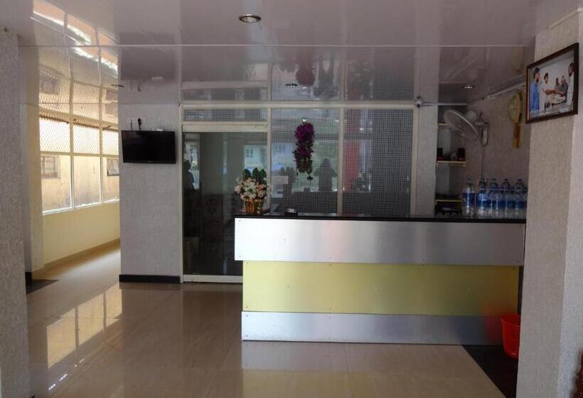 هاستل Marwa Inn