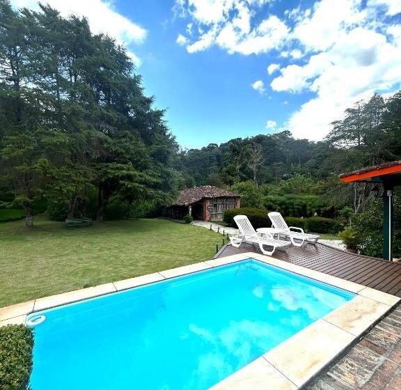 ユースホステル Pousada Chalés Da Casa Centenária