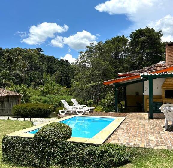 ユースホステル Pousada Chalés Da Casa Centenária