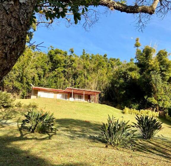 فندق صغير Pousada Chalés Da Casa Centenária