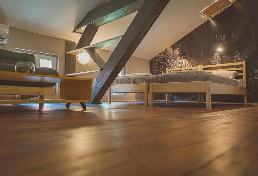 호스텔 Temple House