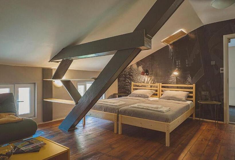 호스텔 Temple House