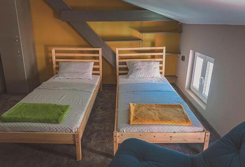 호스텔 Temple House