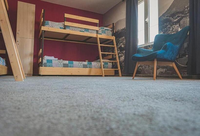 호스텔 Temple House