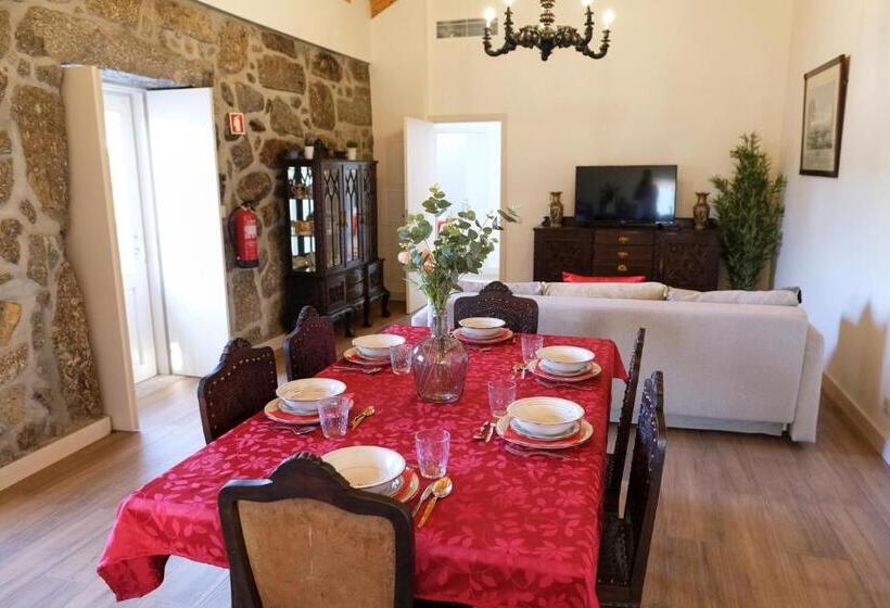 Aldeia Da Quinta Do Paço