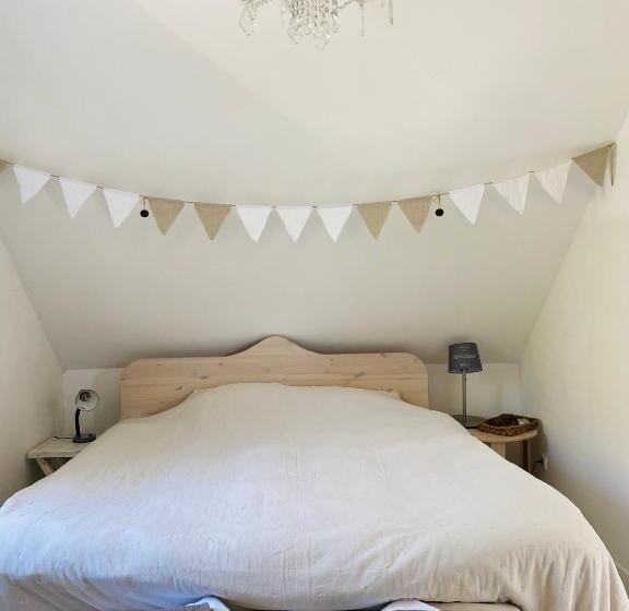 Babérkert Villaház Balatonhenyén