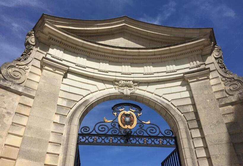 צימר Au 16 Place Saint Louis