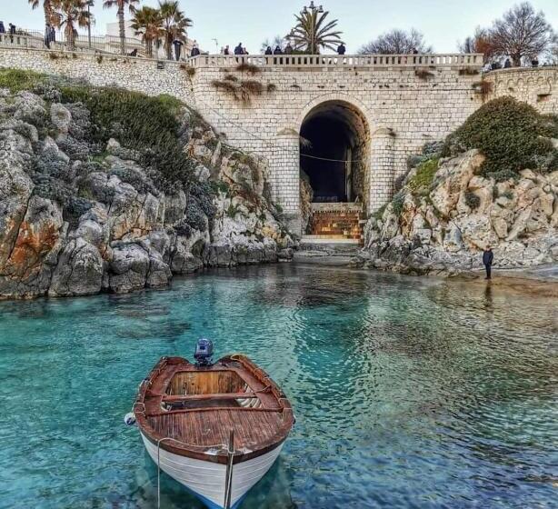 住宿加早餐  Brezza Di Mare