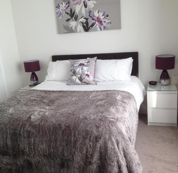 تختخواب و صبحانه Dunelm House