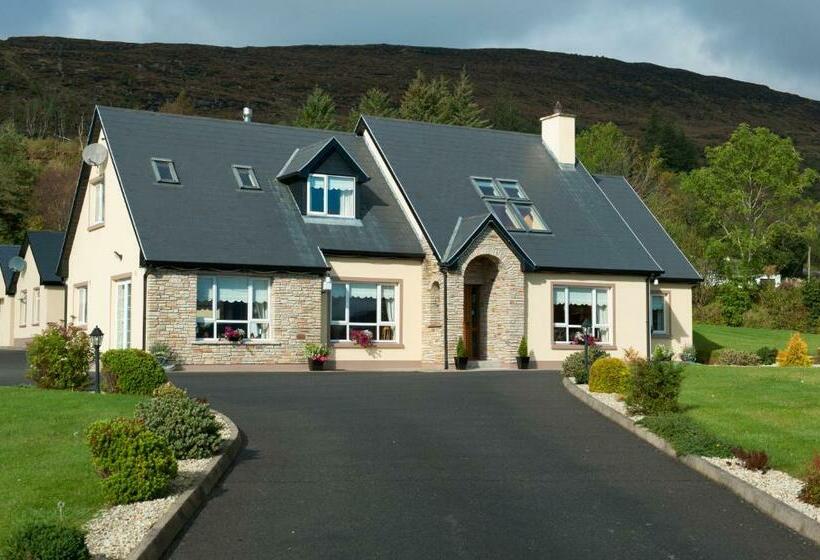 تختخواب و صبحانه Eas Dun Lodge