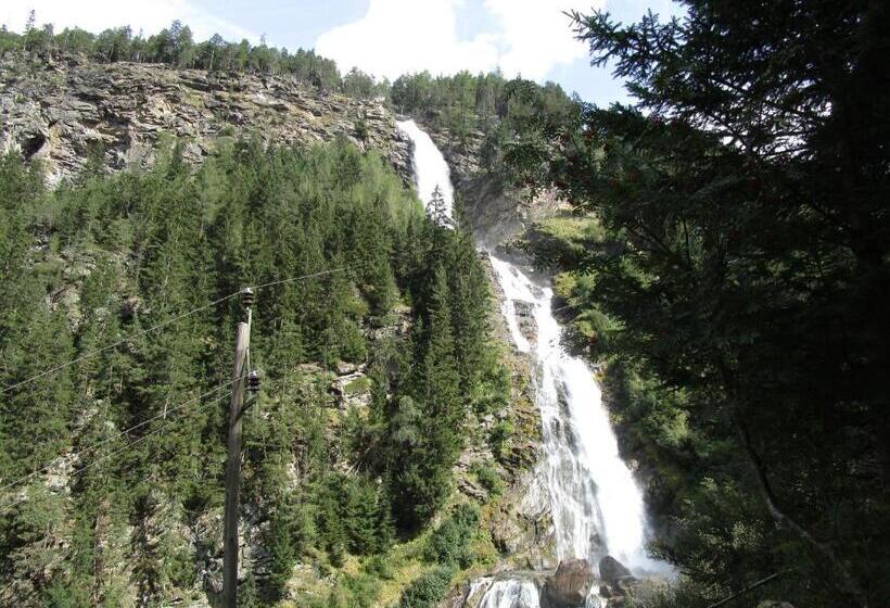 ベッドアンドブレックファースト Gästehaus Helga