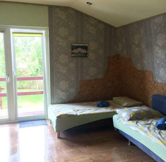 تختخواب و صبحانه Nakvynė Rokiškyje