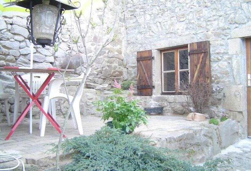 مبيت وإفطار Notre Bergerie