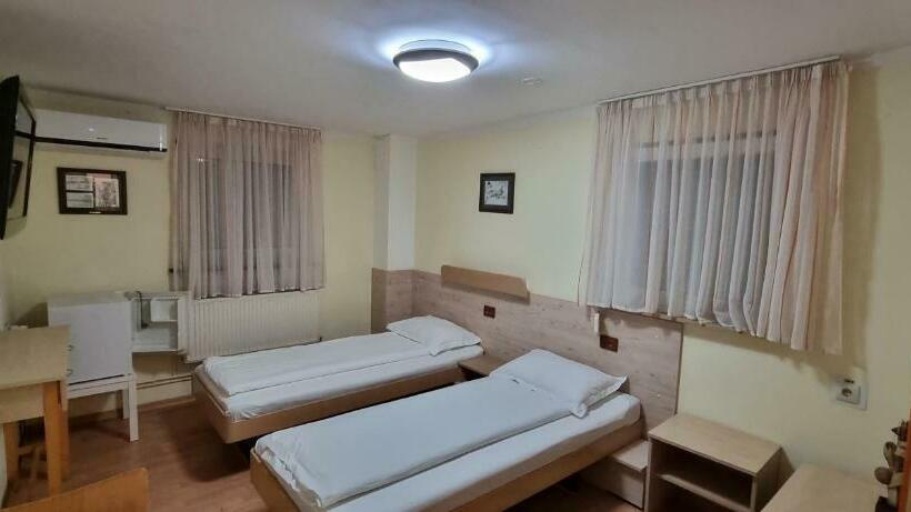 צימר Pensiunea Zodiac