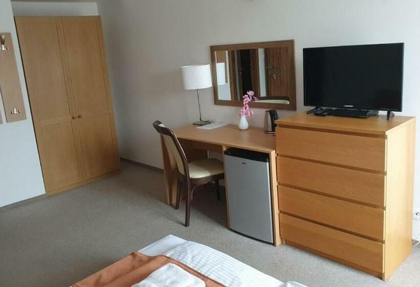 민박 Penzión Dubo