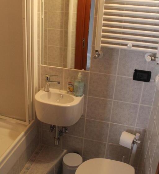 مبيت وإفطار Torrente Rosandra