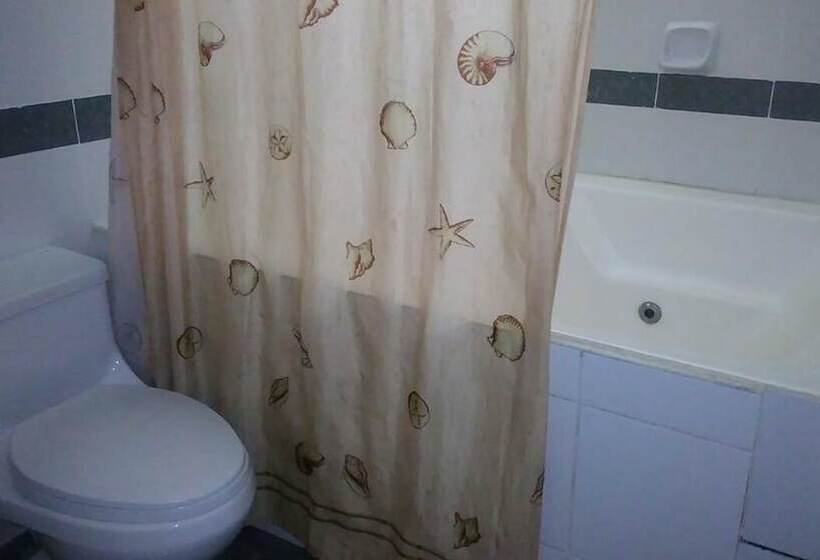 Cesar S Hotel La Merced