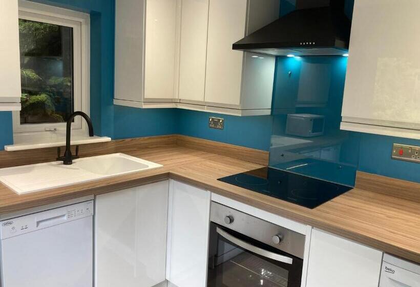 Craigneuk Near Oban, Stunning Home With Sea Views